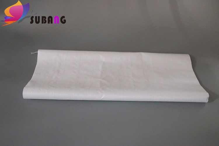 再生料編織袋像新料一樣，原來是添加了熒光增白劑